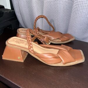 Sam and Libby sandals sz 11